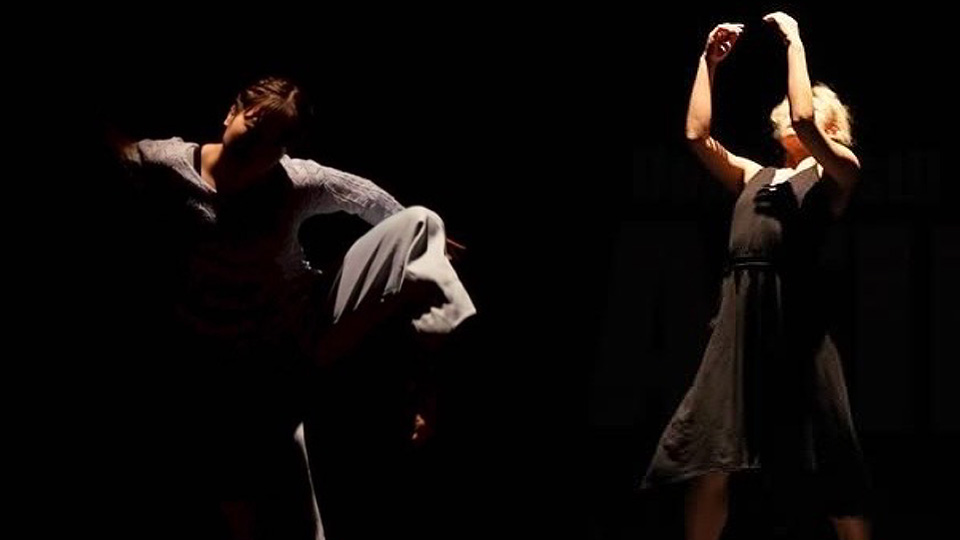 XIS